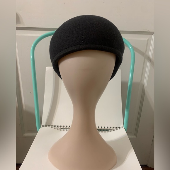 Vintage Wool Gray Ascot Beret M—Made in Czech Republic - Picture 9 of 13